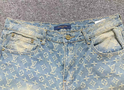 JEANS LV