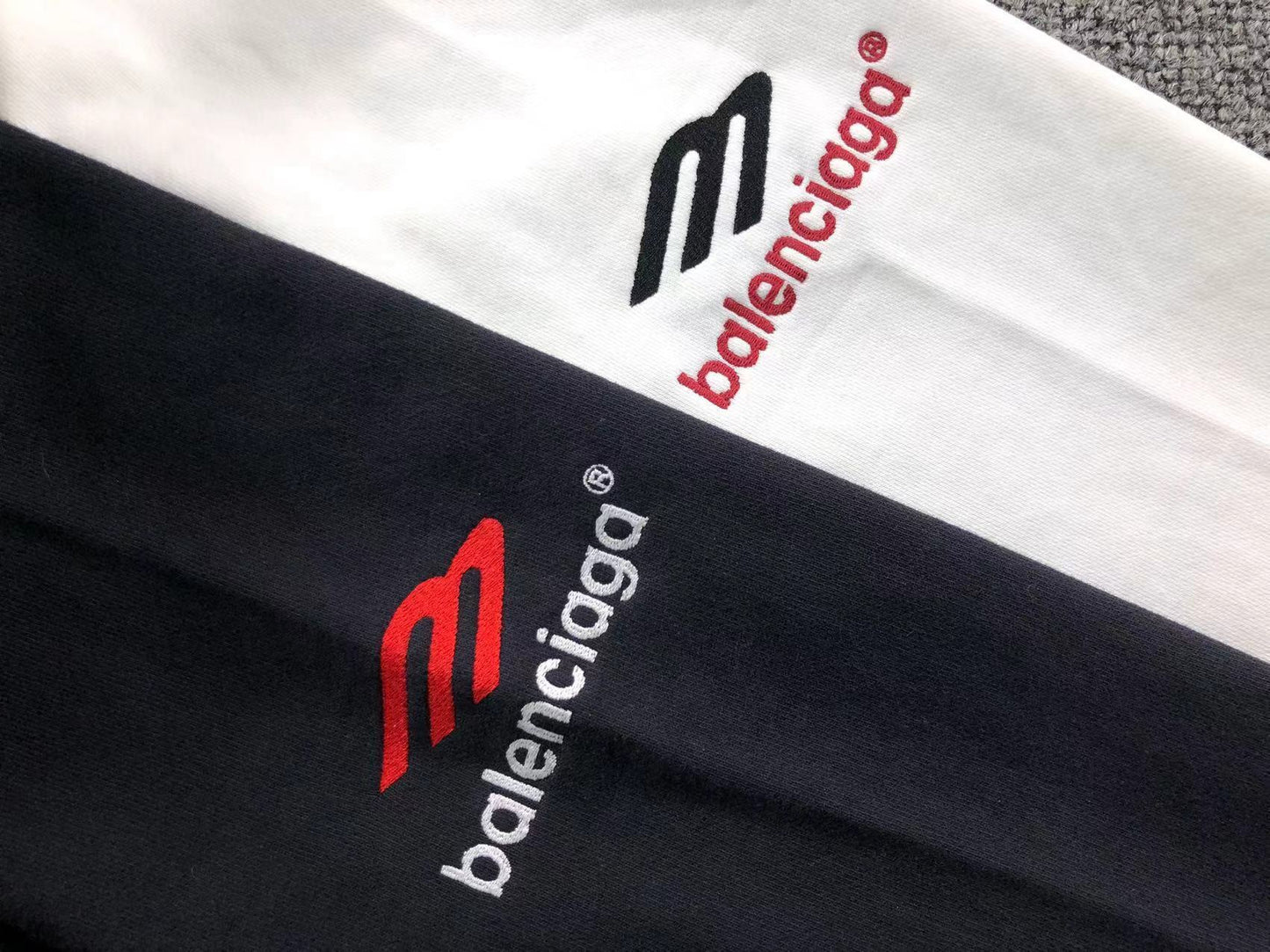 FELPA BALENCIAGA HOODIE