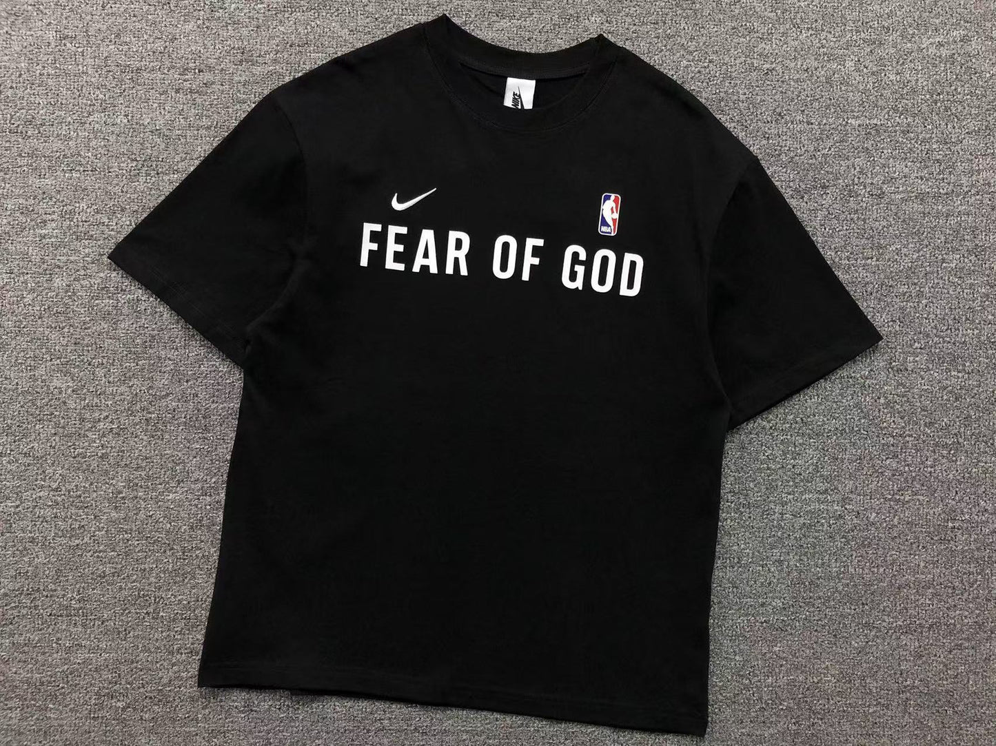 T-SHIRT NIKE x FEAR OF GOD