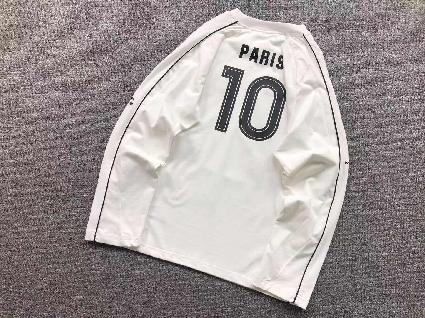 T-SHIRT BALENCIAGA LONGSLEEVE