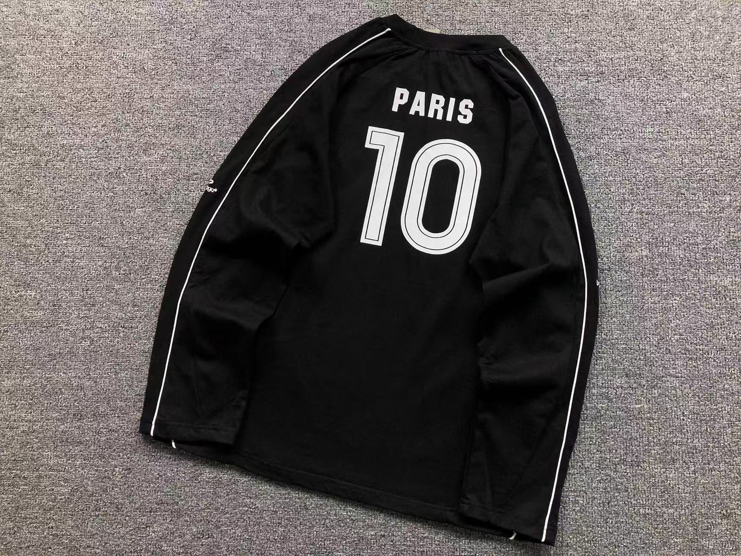 T-SHIRT BALENCIAGA LONGSLEEVE
