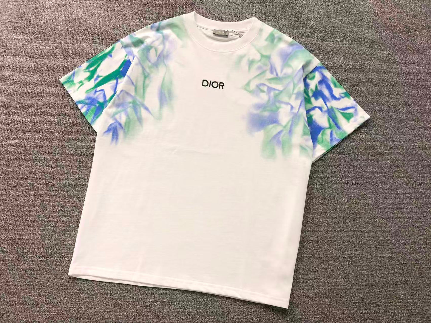 T-SHIRT DIOR