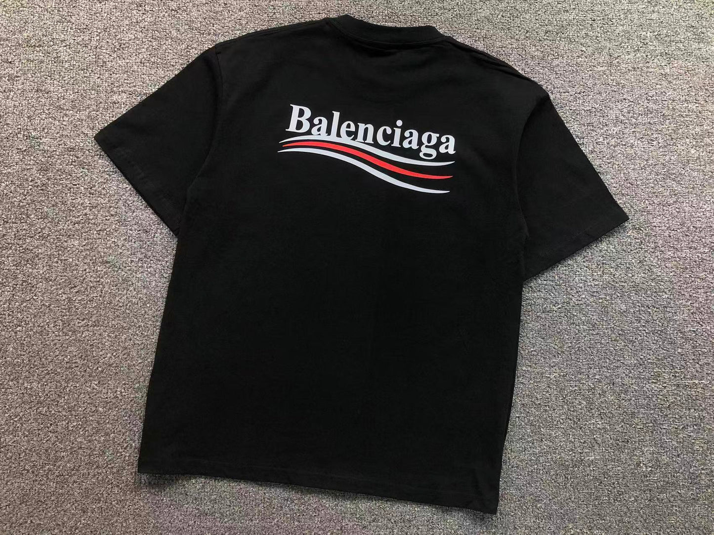 T-SHIRT BALENCIAGA