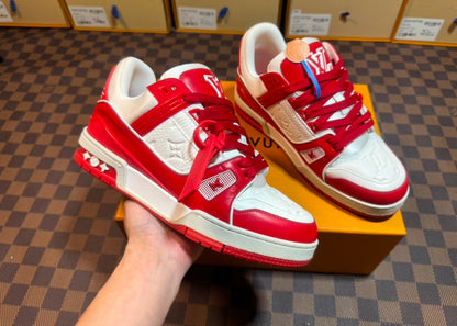 LV TRAINER