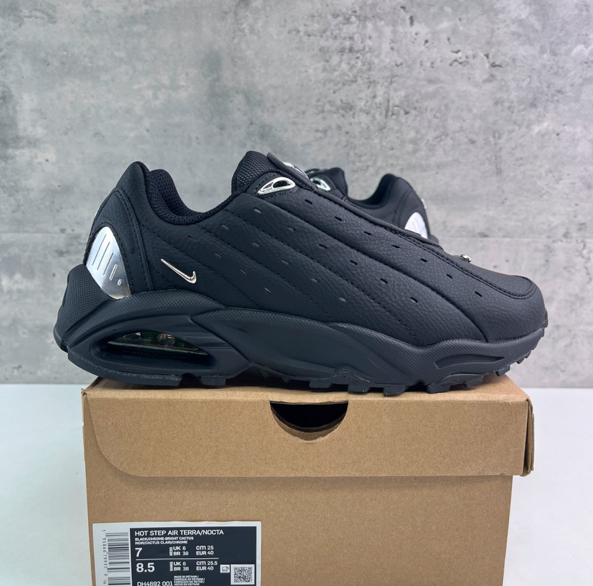 NIKE NOCTA HOT STEP