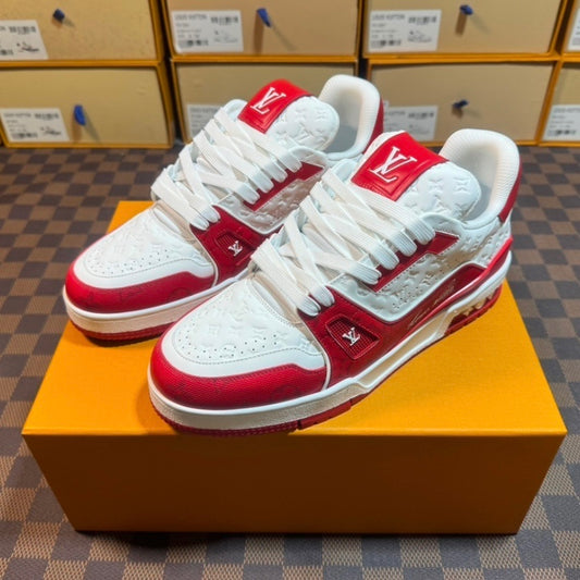 LV TRAINER