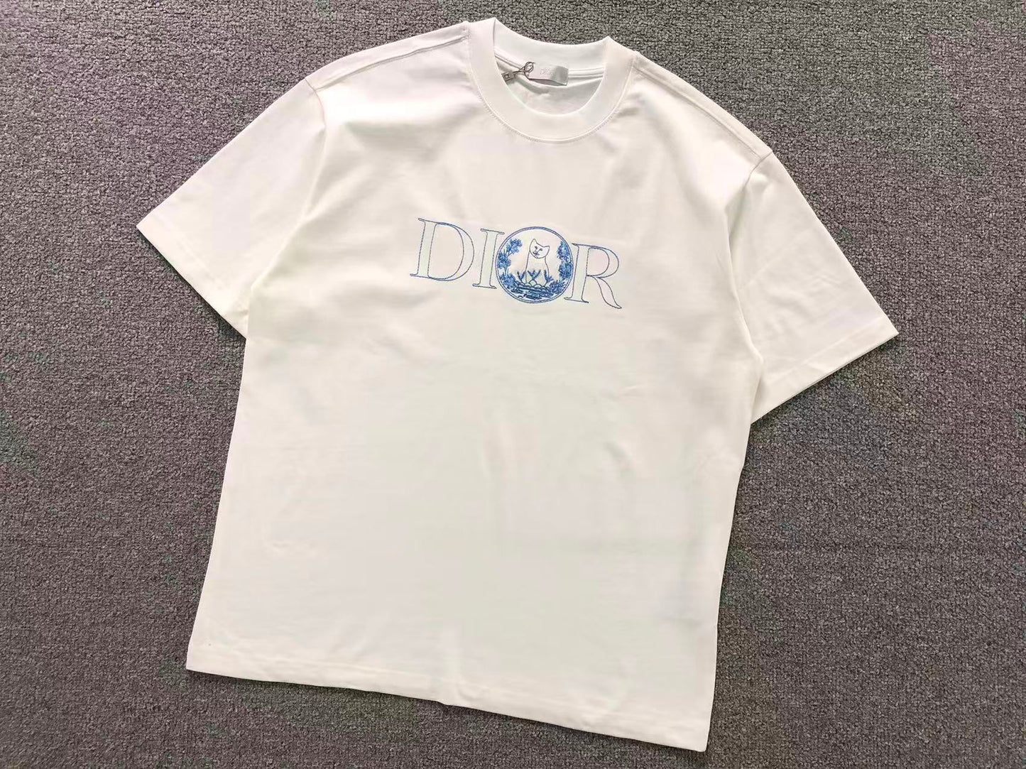 T-SHIRT DIOR