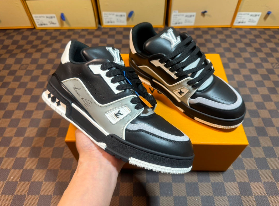 LV TRAINER
