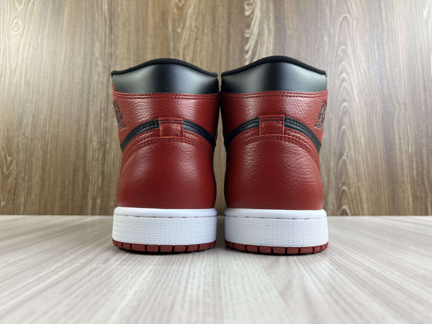 JORDAN 1