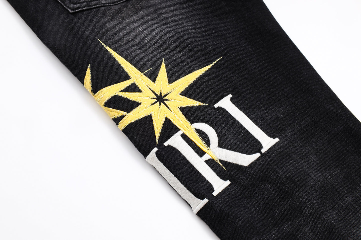 JEANS AMIRI
