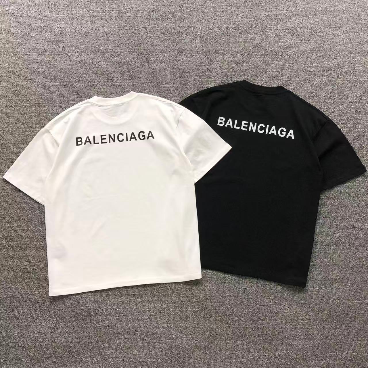 T-SHIRT BALENCIAGA