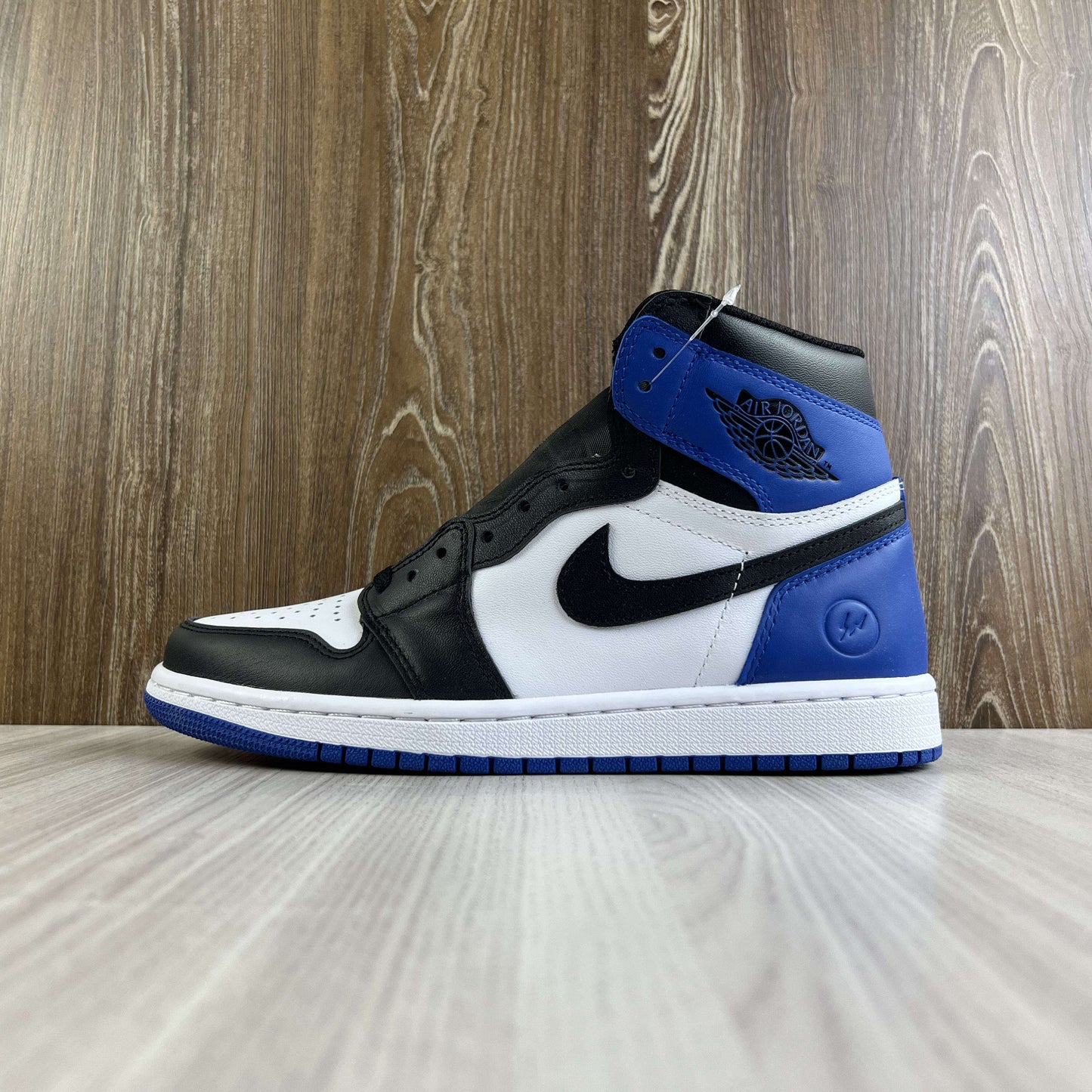 JORDAN 1