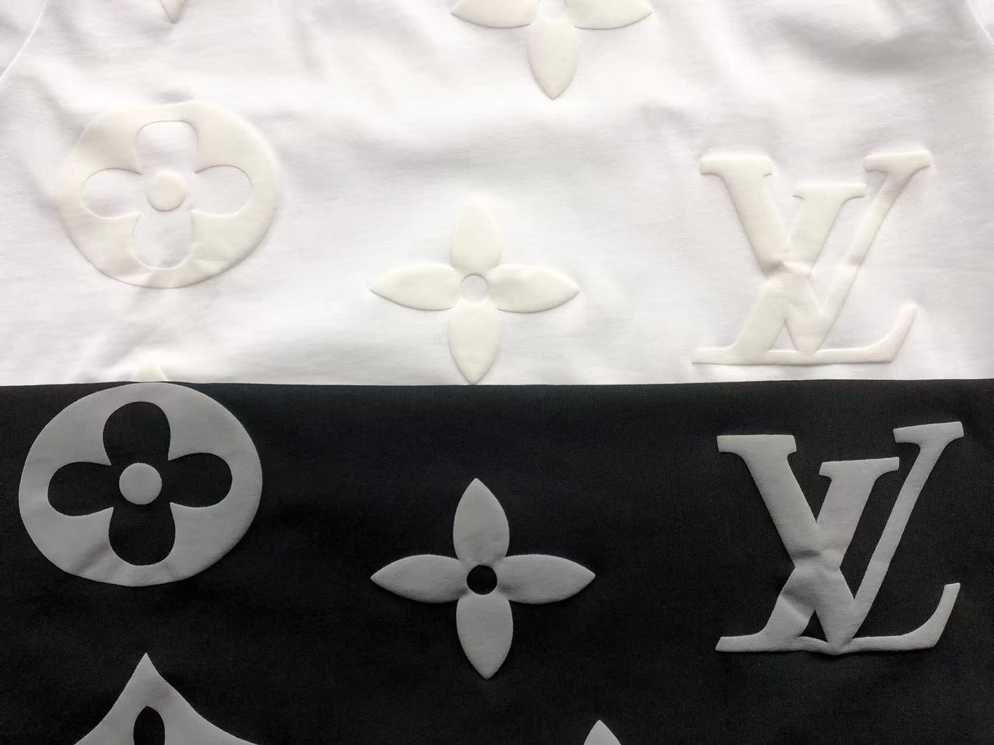 T-SHIRT LV