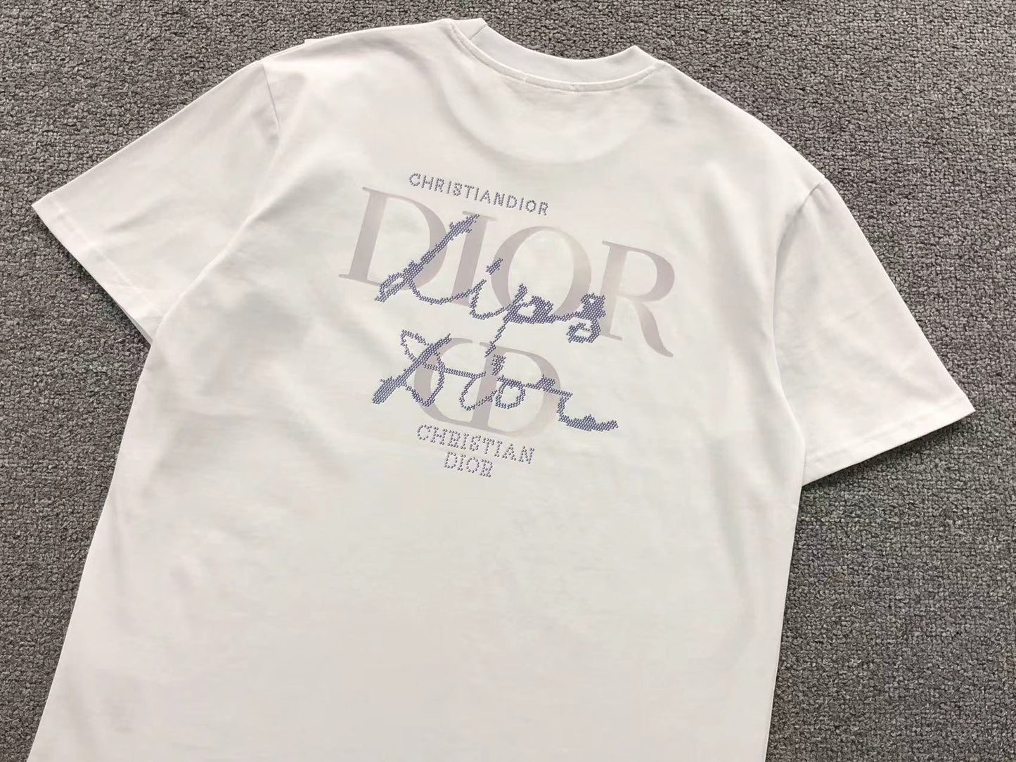 T-SHIRT DIOR
