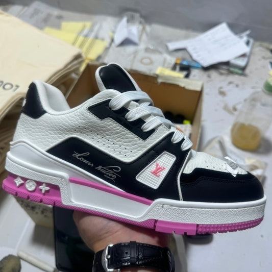 LV TRAINER