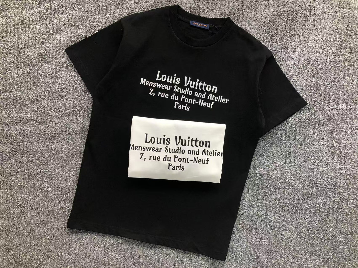 T-SHIRT LV