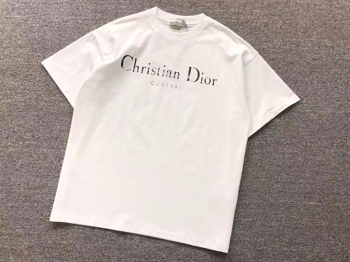 T-SHIRT DIOR