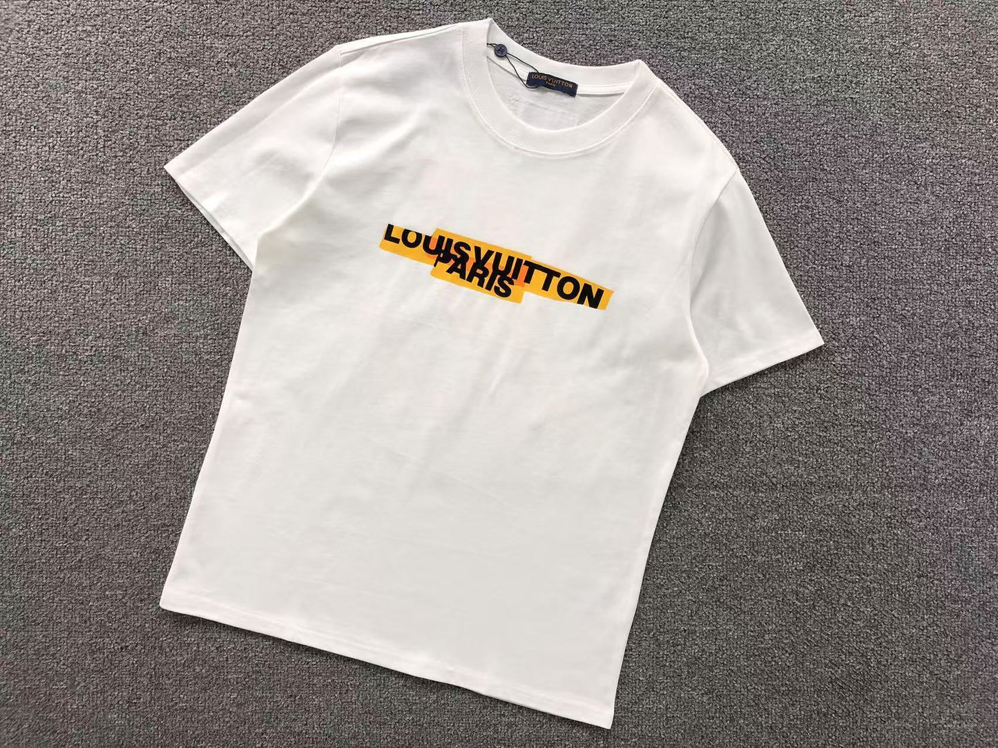 T-SHIRT LV