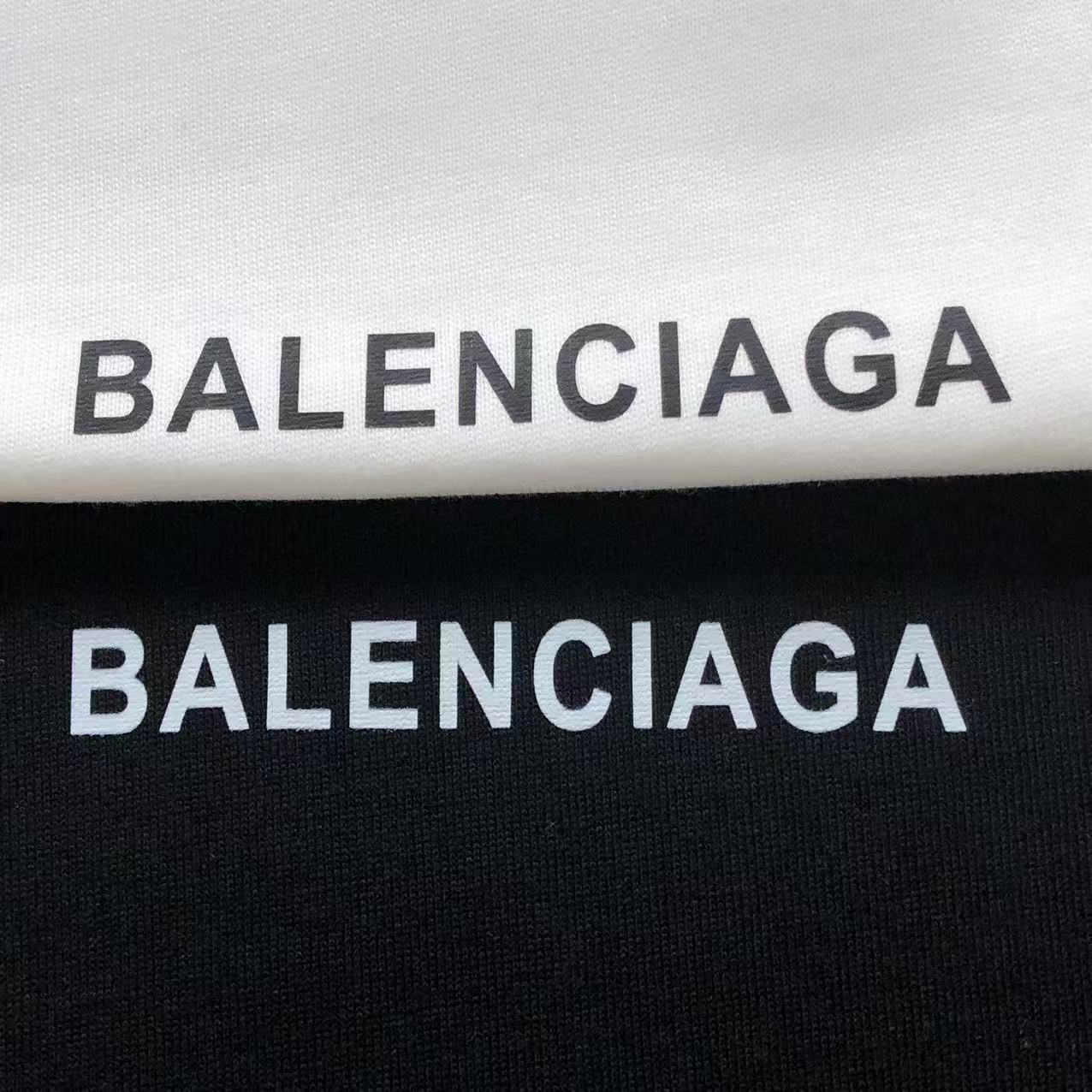T-SHIRT BALENCIAGA