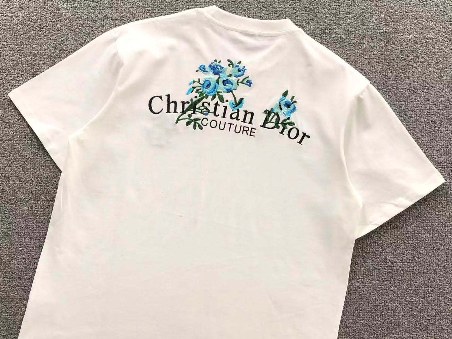 T-SHIRT DIOR