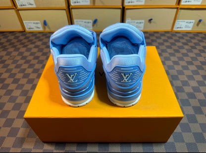 LV TRAINER
