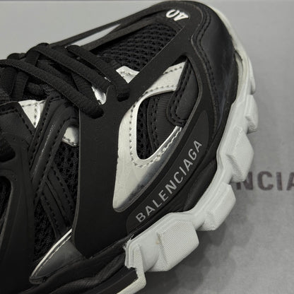 BALENCIAGA TRACK 3.0