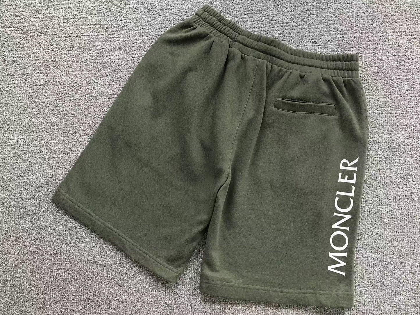 PANTALONCINI MONCLER