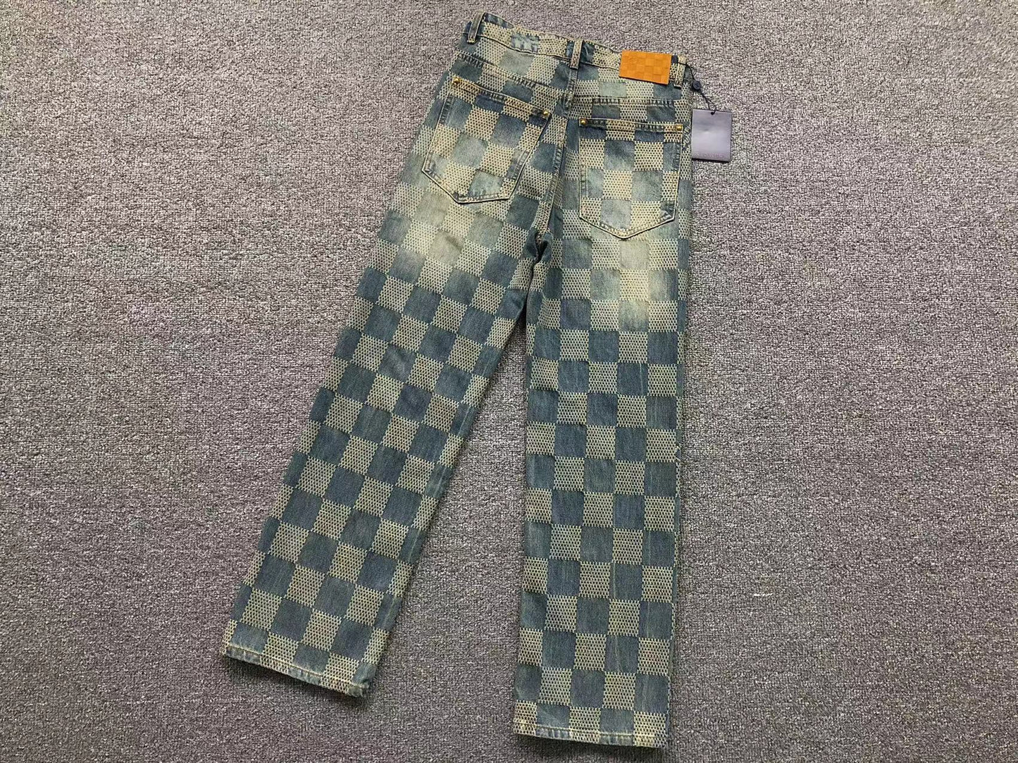 COMPLETO LV