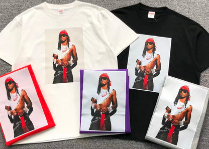T-SHIRT SUPREME