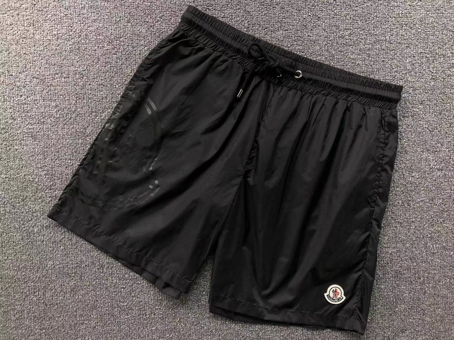 COSTUME MONCLER