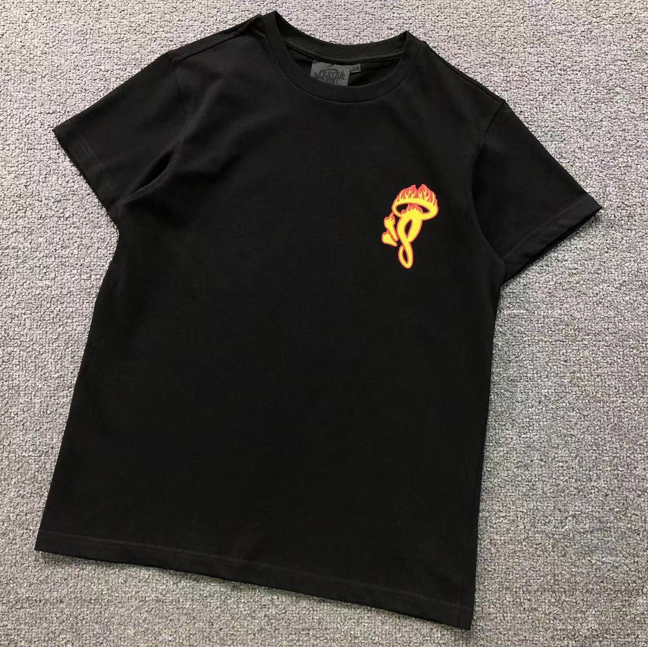 T-SHIRT SYNA WORLD