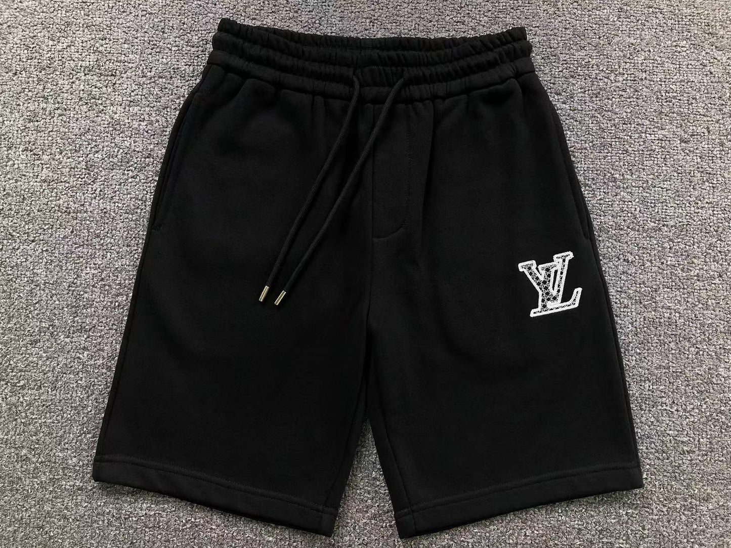 PANTALONCINI LV