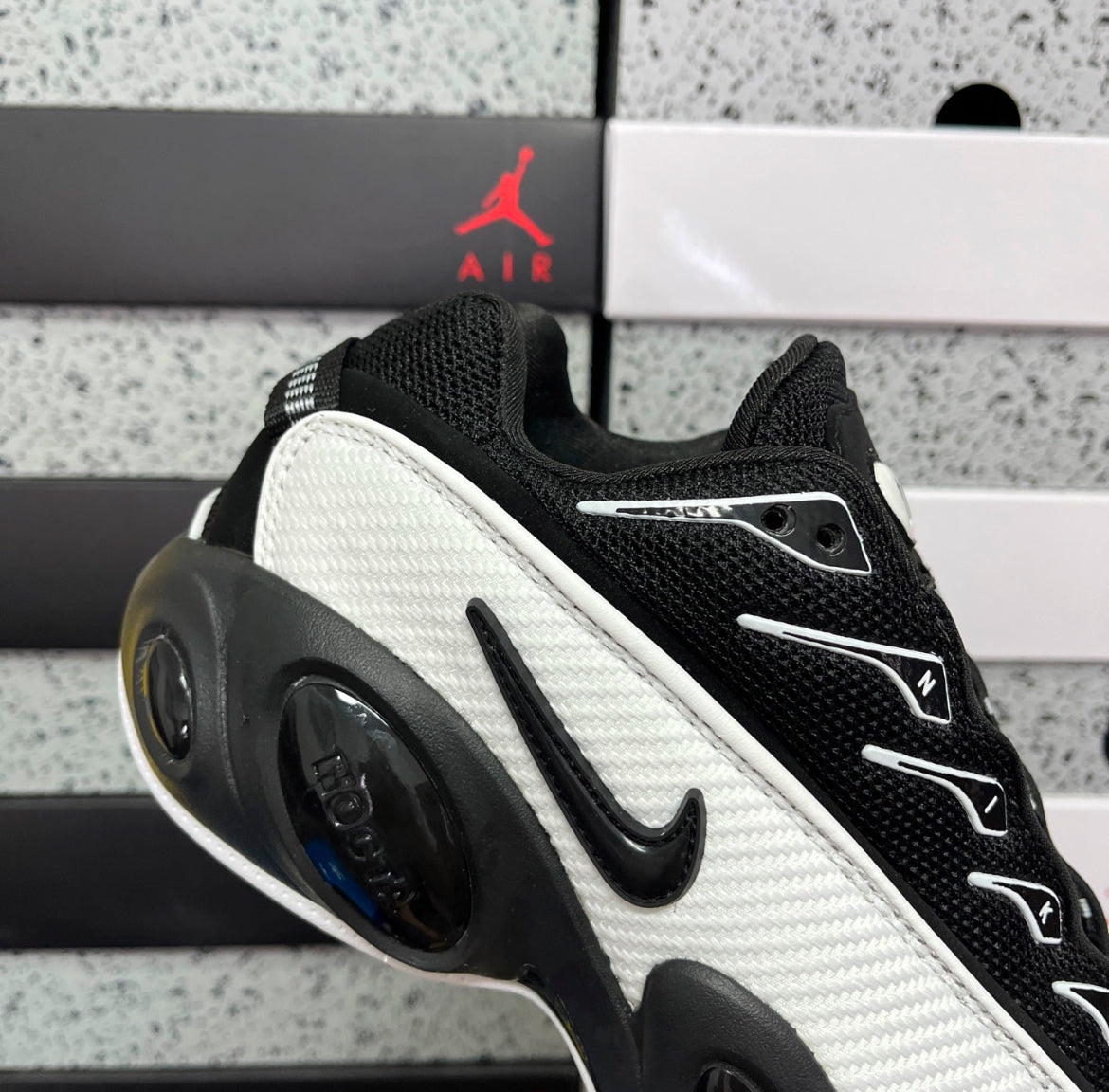 NIKE NOCTA GLIDE