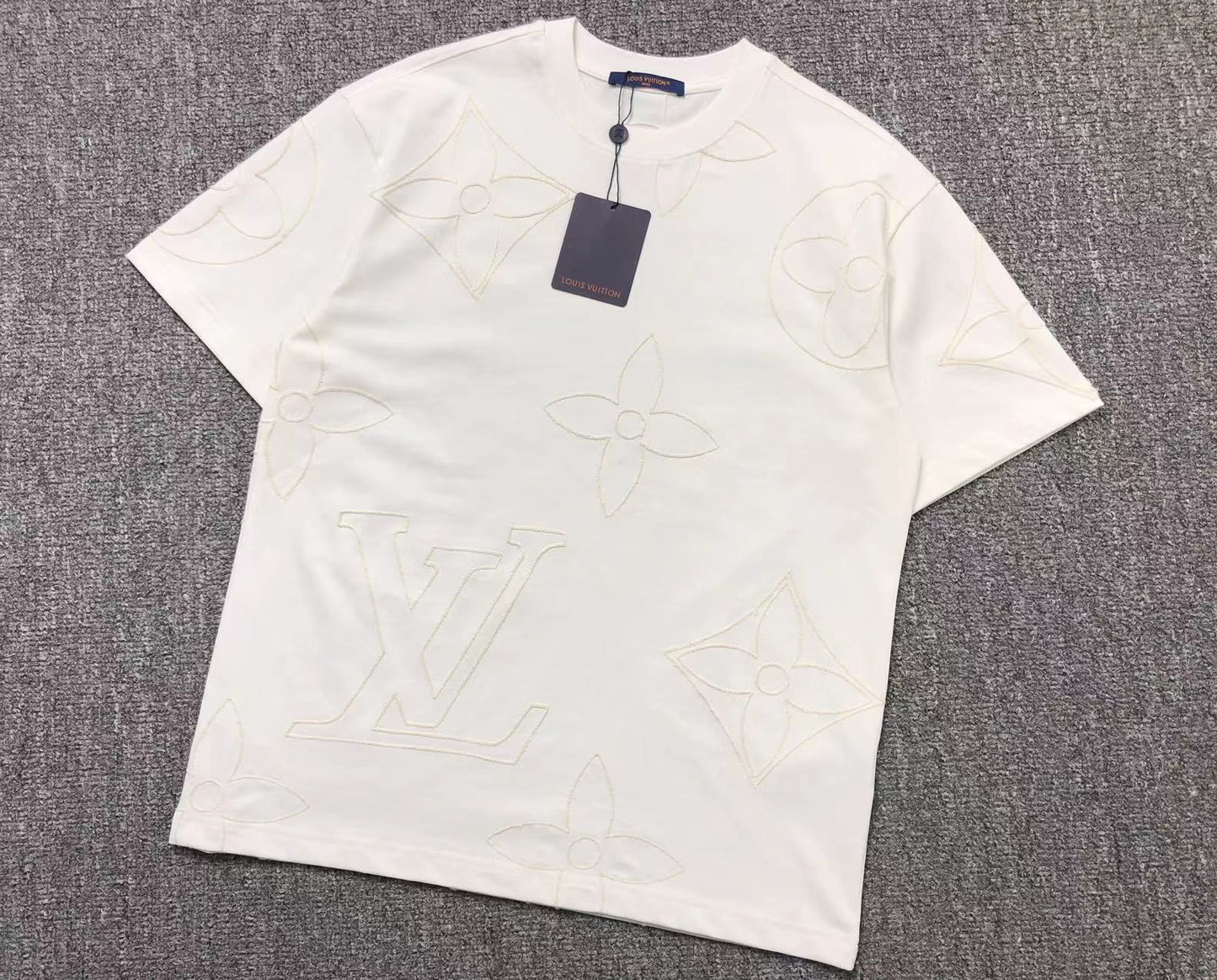 T-SHIRT LV