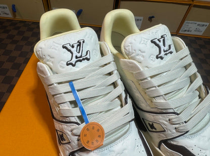 LV TRAINER