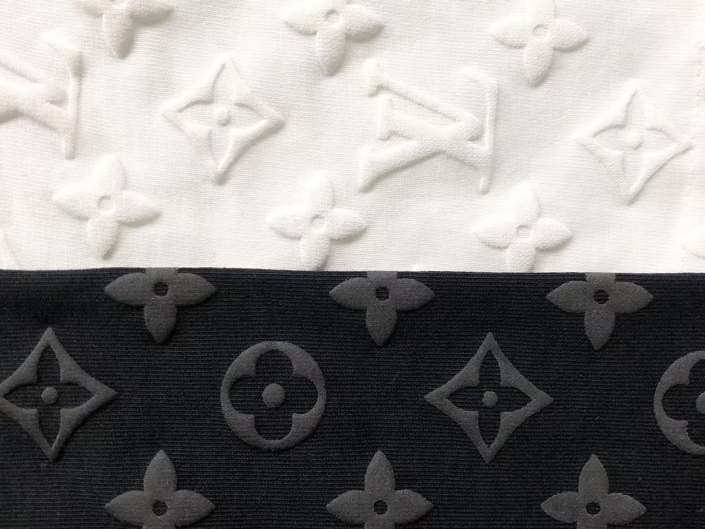 T-SHIRT LV