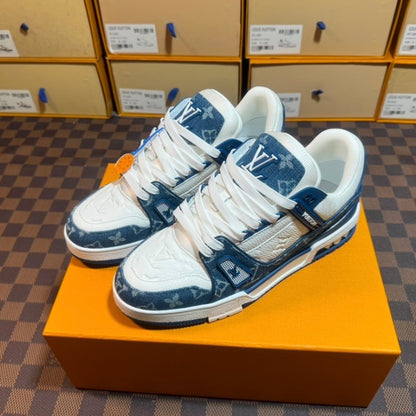 LV TRAINER