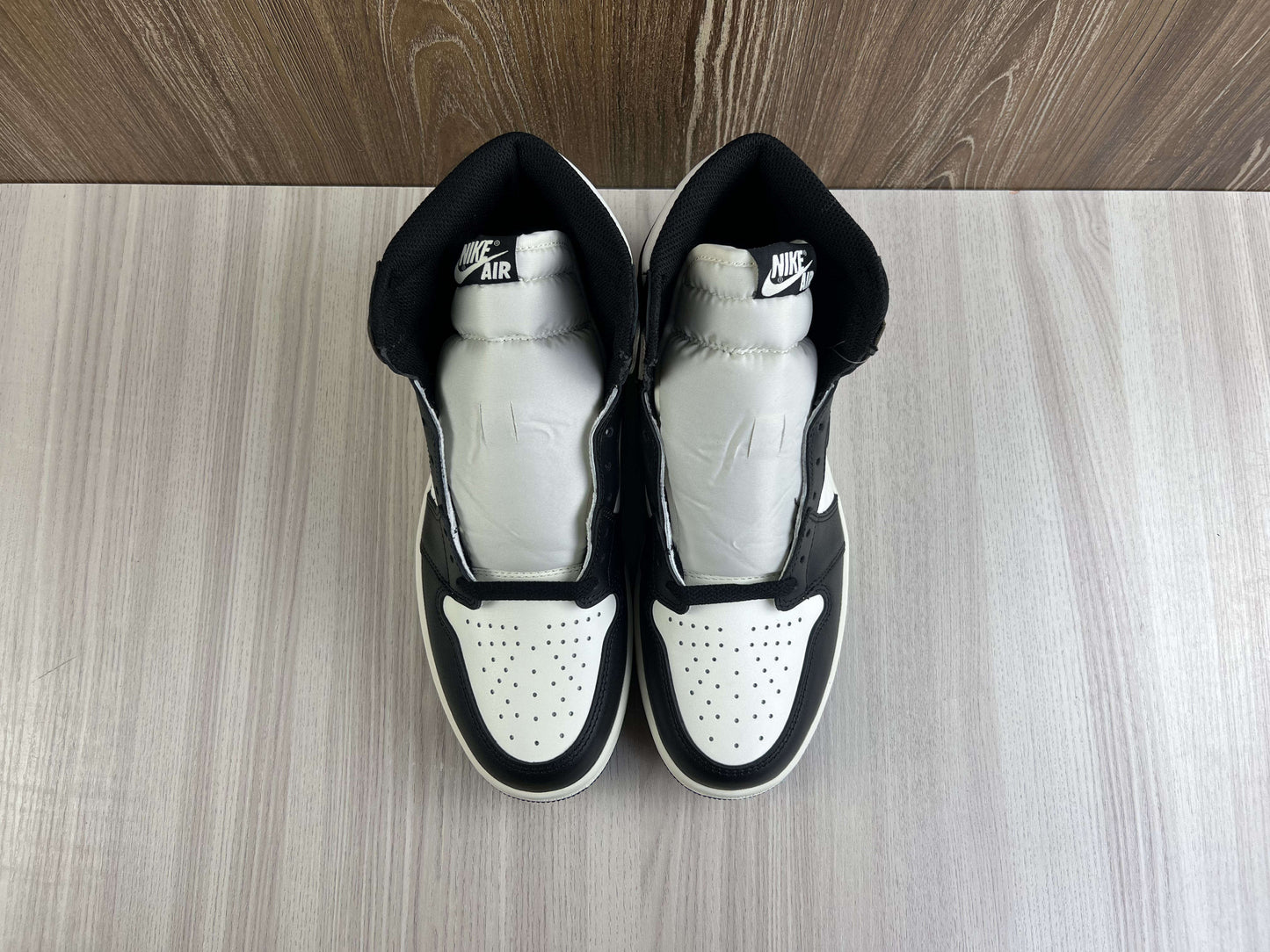 JORDAN 1