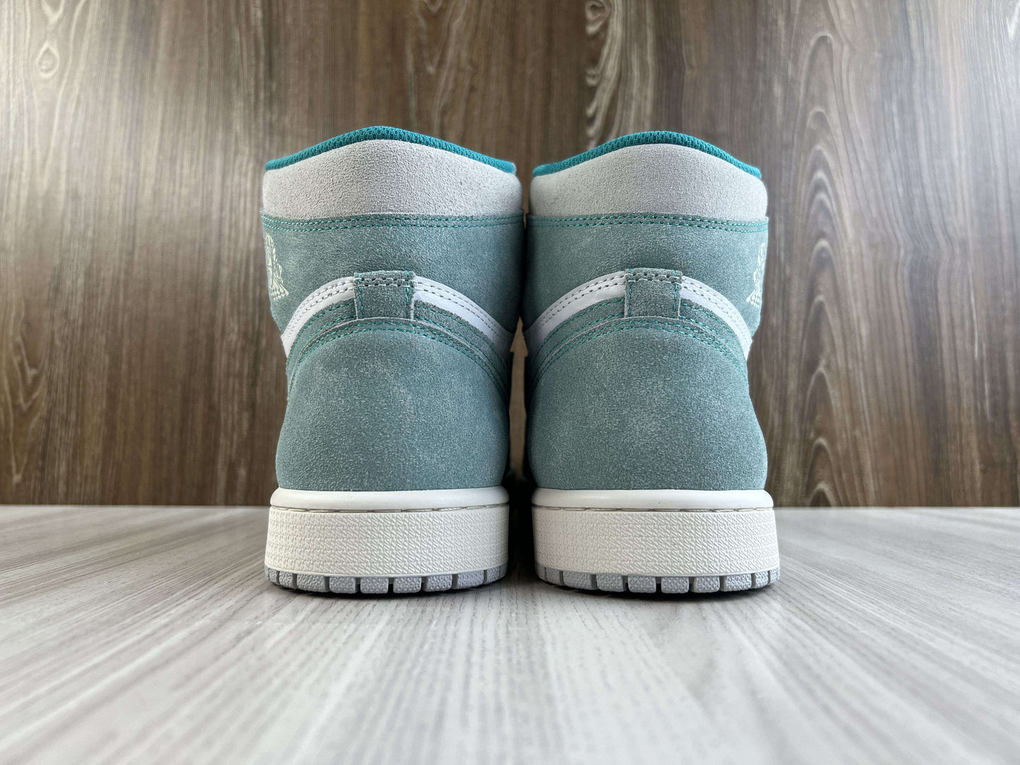 JORDAN 1
