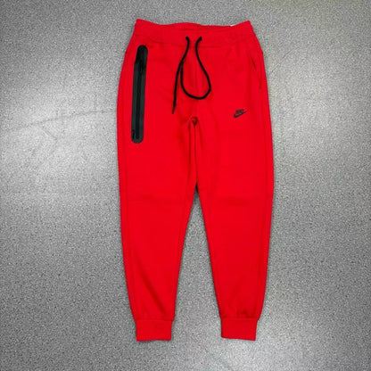 TUTA NIKE TECH FLEECE