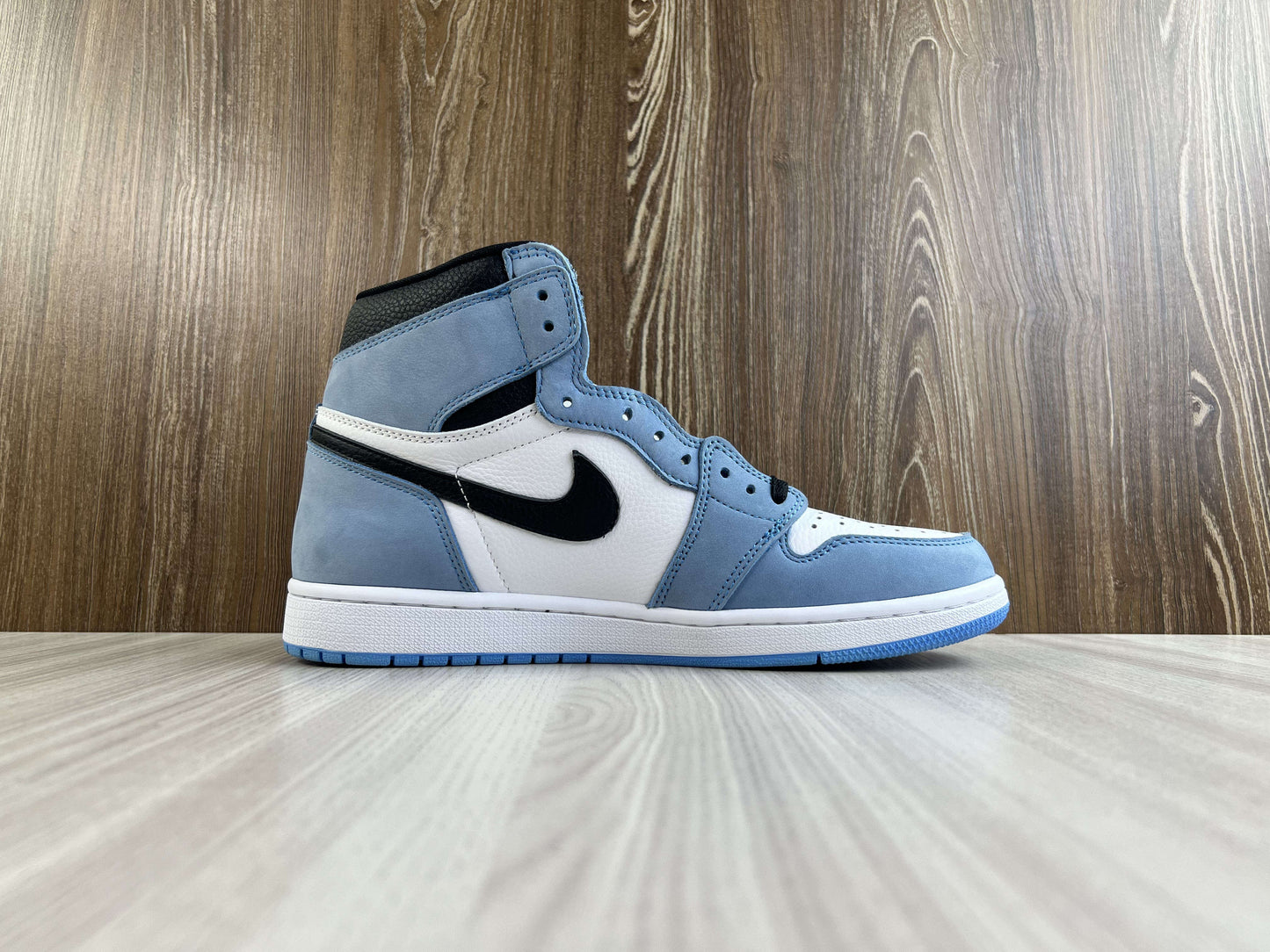 JORDAN 1