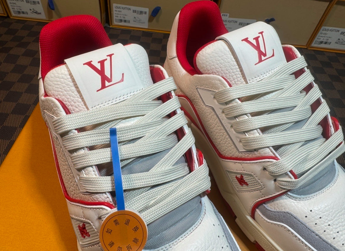 LV TRAINER