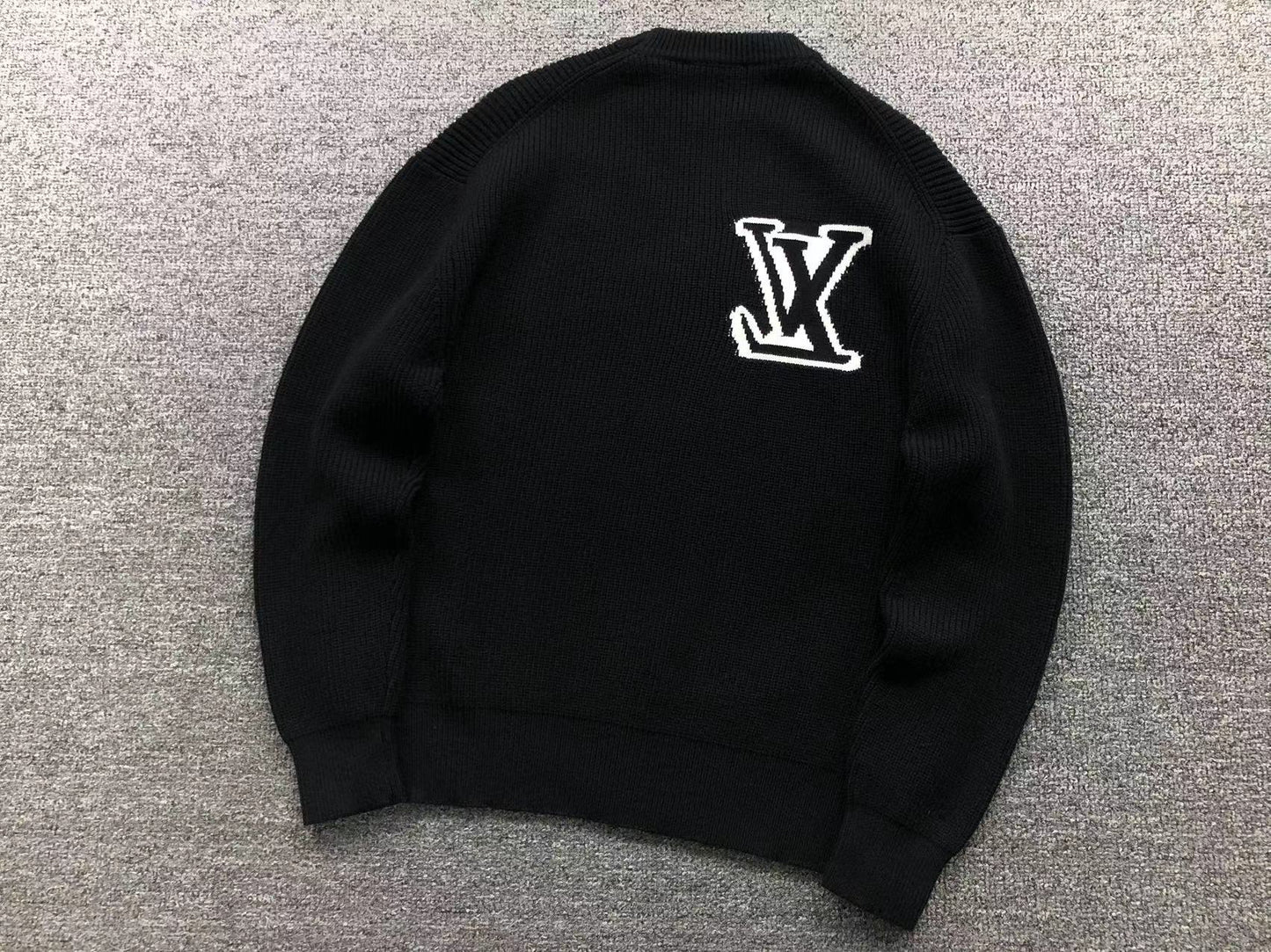 MAGLIONE LV