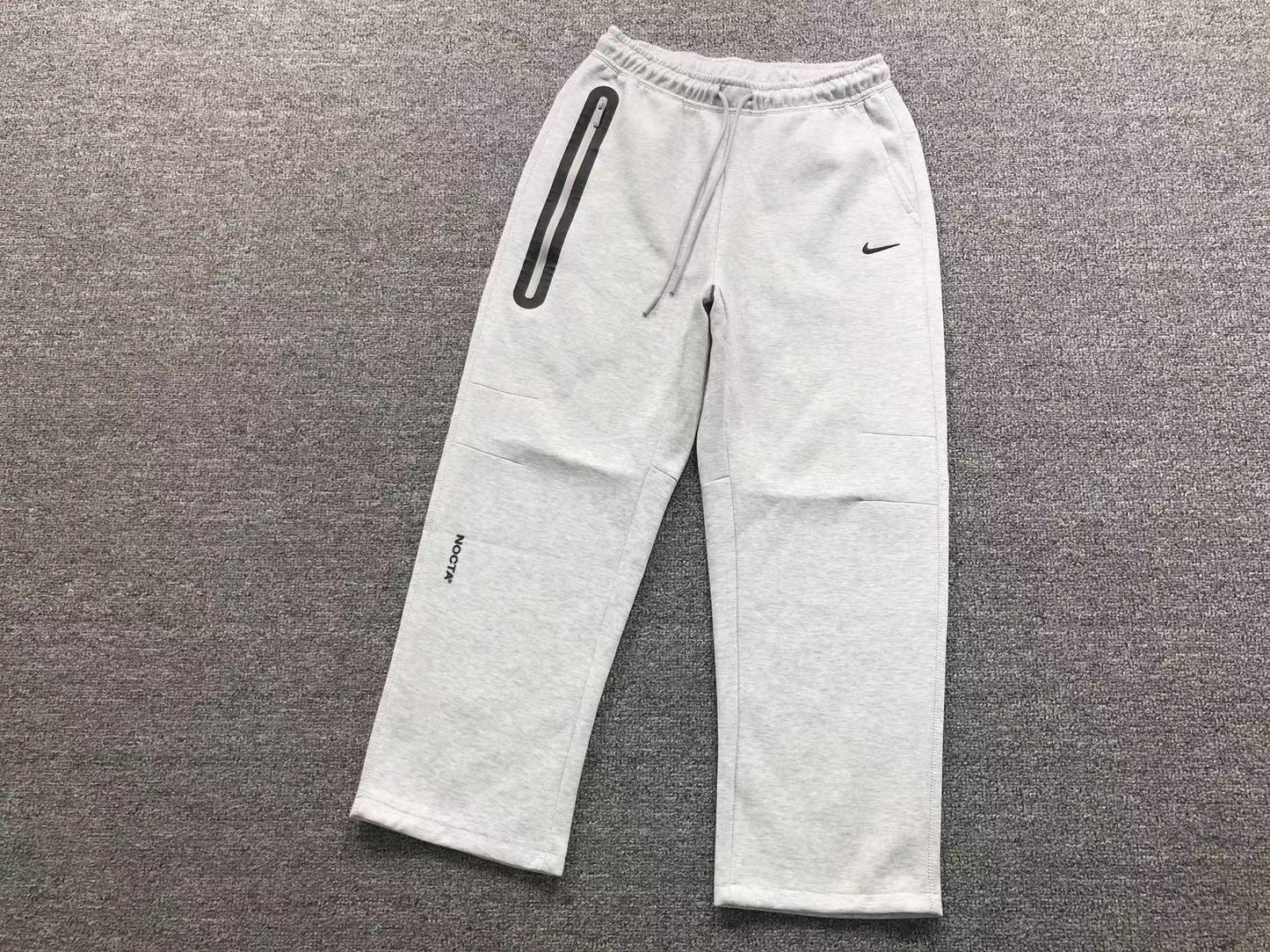 TUTA NIKE TECH FLEECE x NOCTA