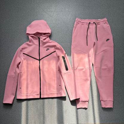 TUTA NIKE TECH FLEECE