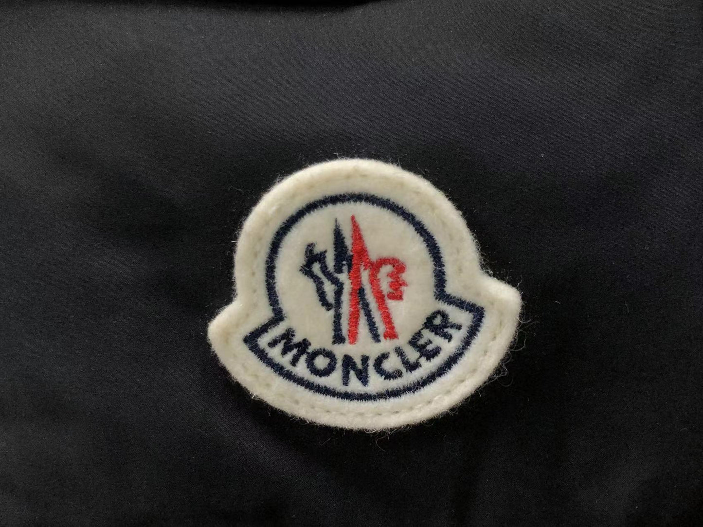 GIACCA MONCLER