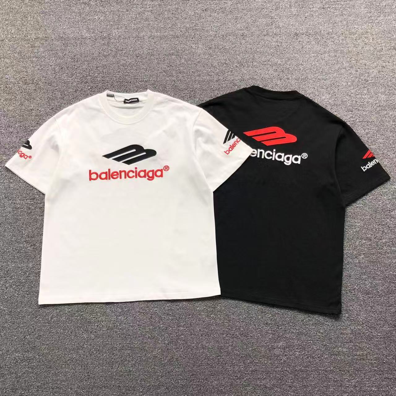 T-SHIRT BALENCIAGA