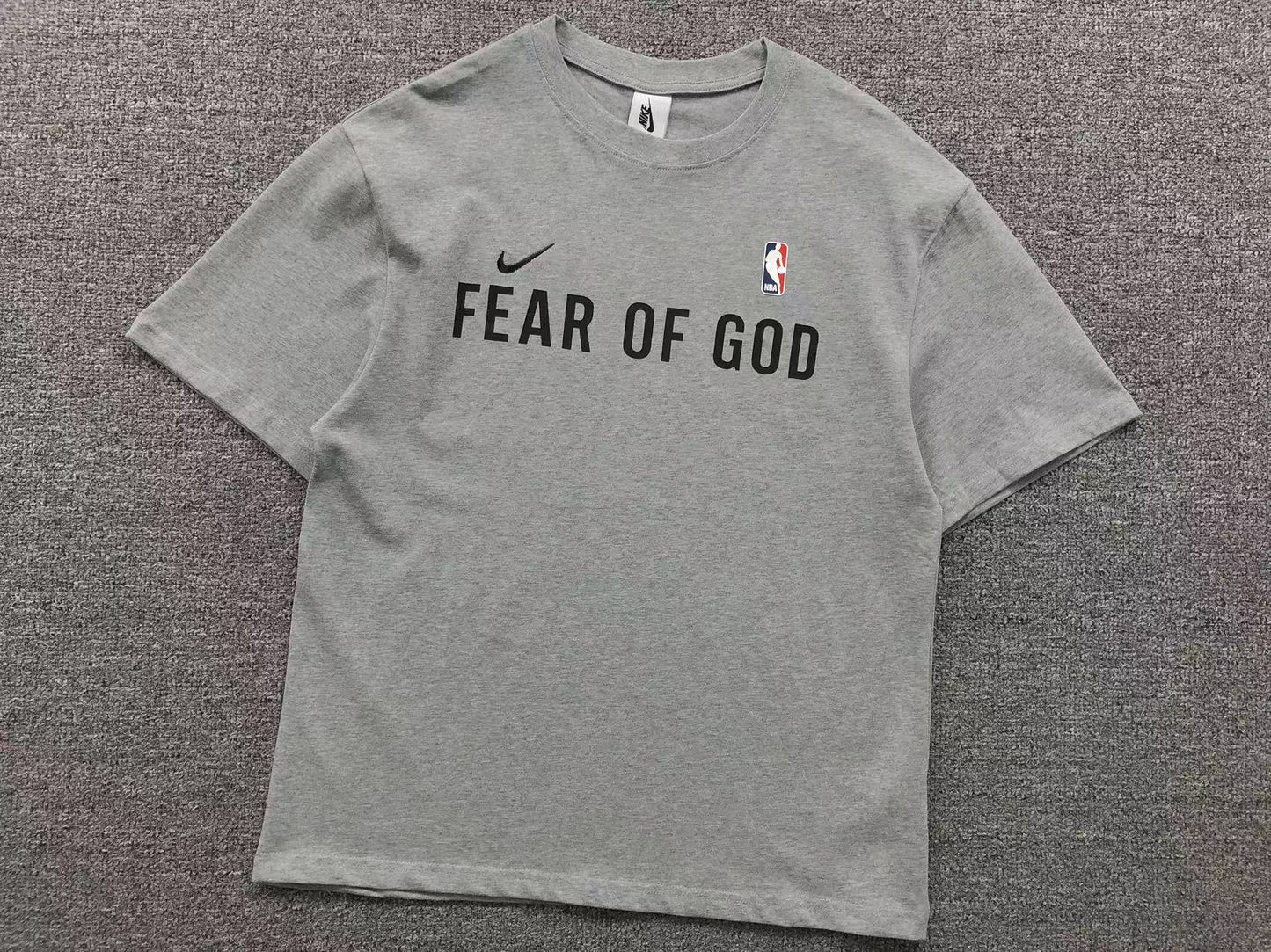 T-SHIRT NIKE x FEAR OF GOD