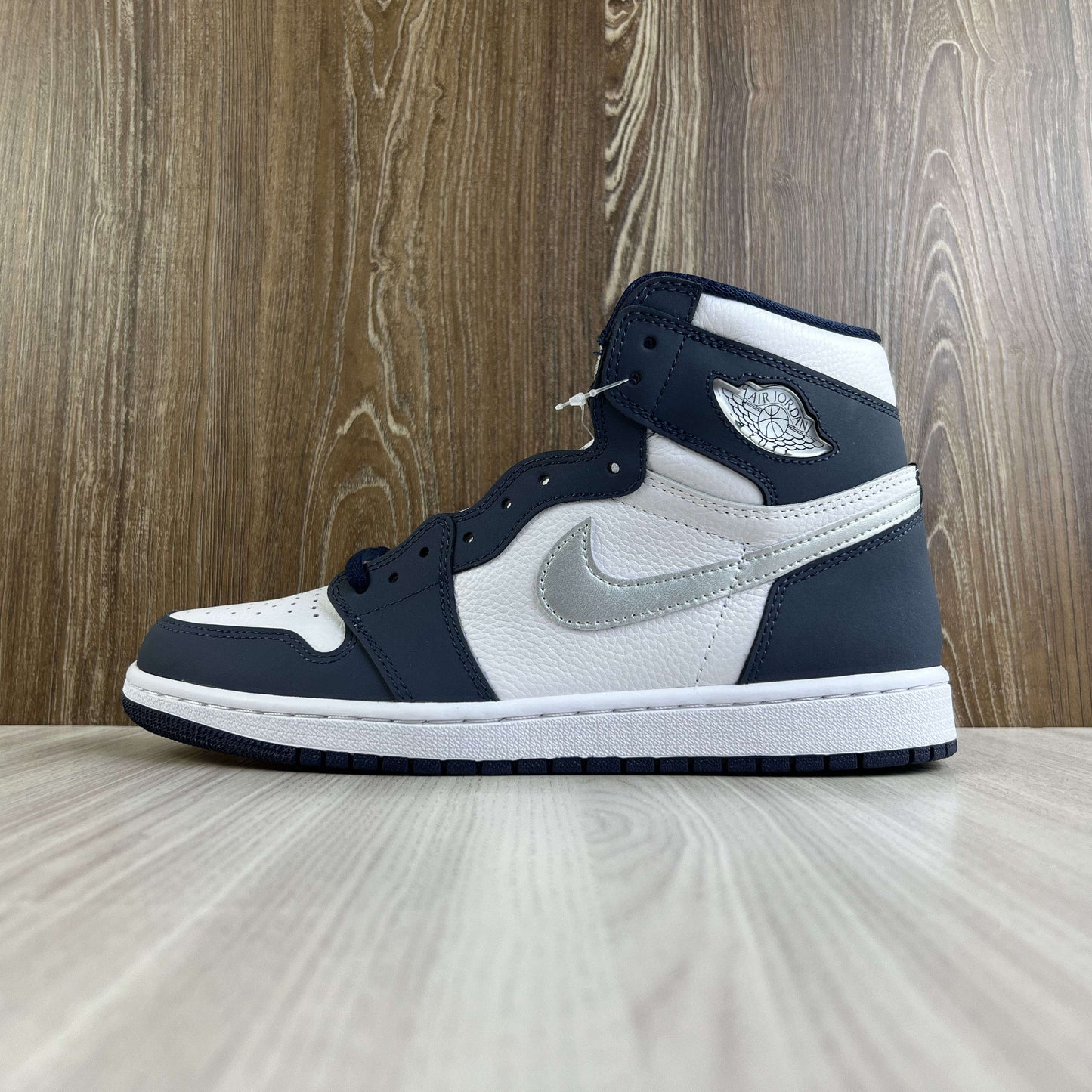 JORDAN 1