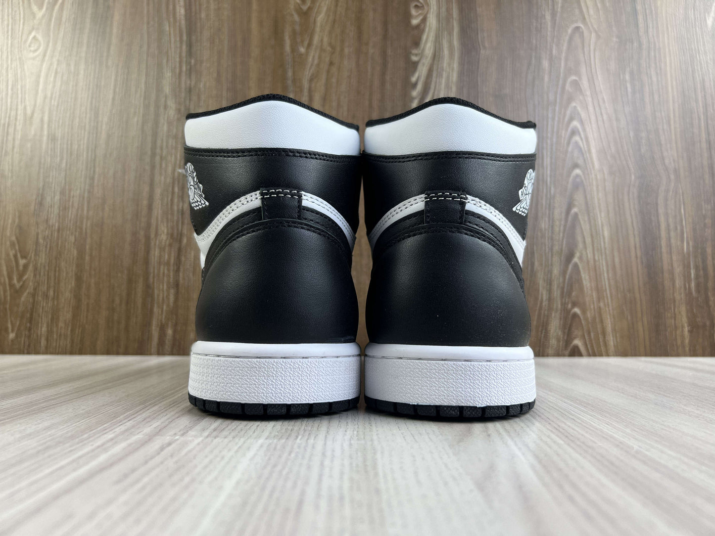 JORDAN 1
